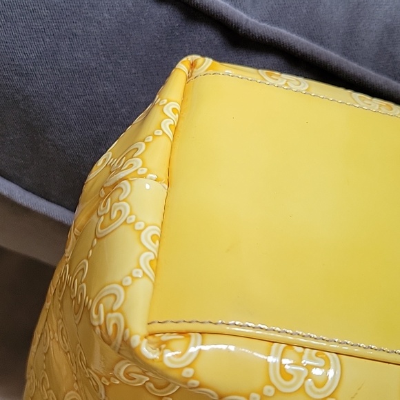 Gucci Vintage Yellow Patent leather tote – EUC - Picture 8 of 11